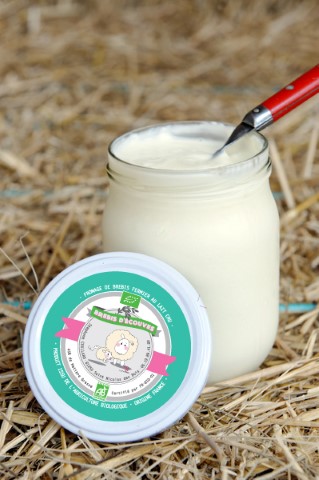 Kéfir de lait de brebis nature, Maritsa (250 ml)  La Belle Vie : Courses  en Ligne - Livraison à Domicile